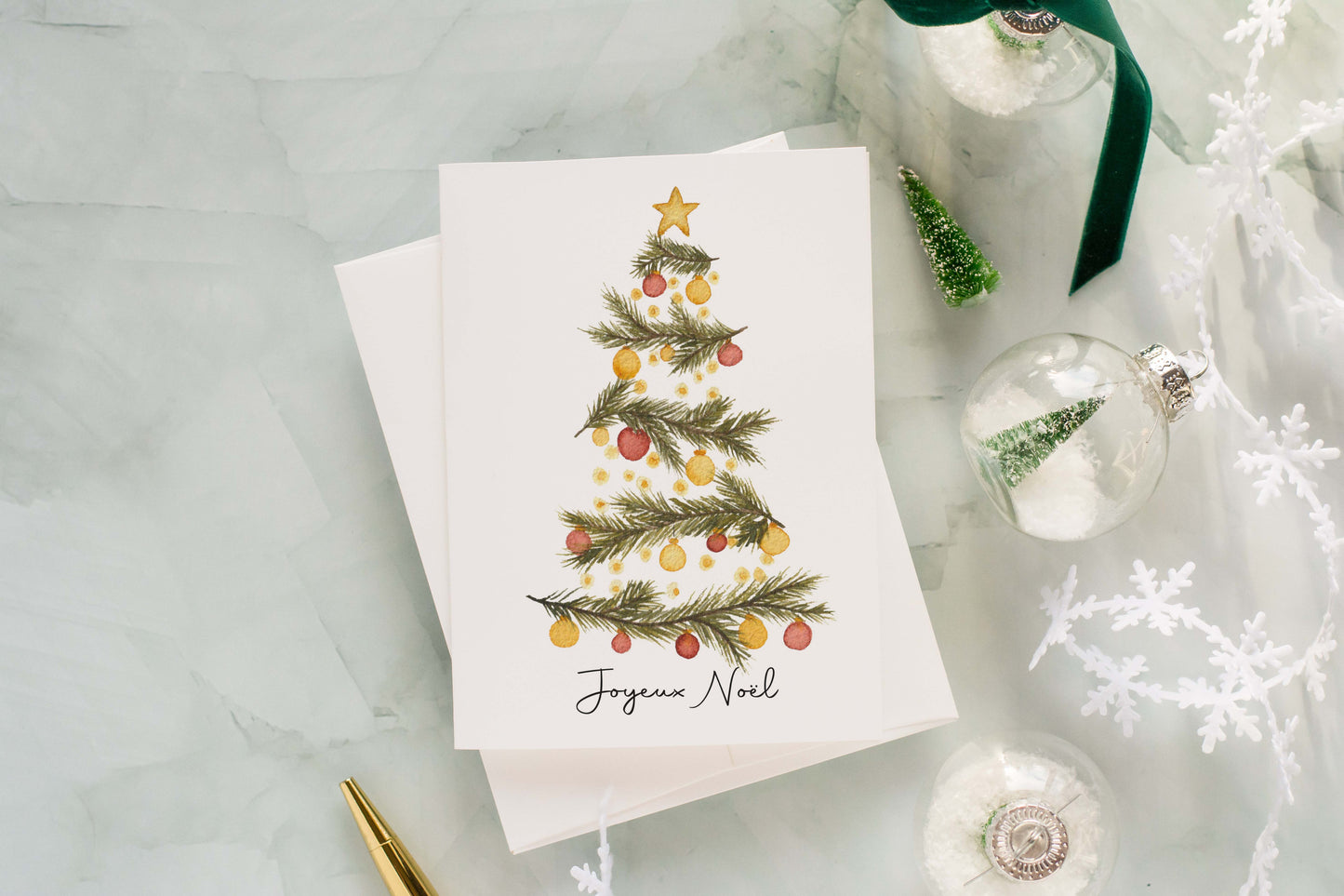 Carte de Noël - Le sapin a des boules